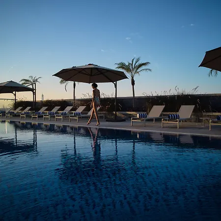 Moevenpick Hotel Jumeirah Village Triangle-3
